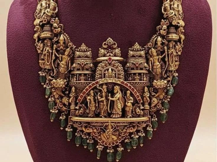 Necklace